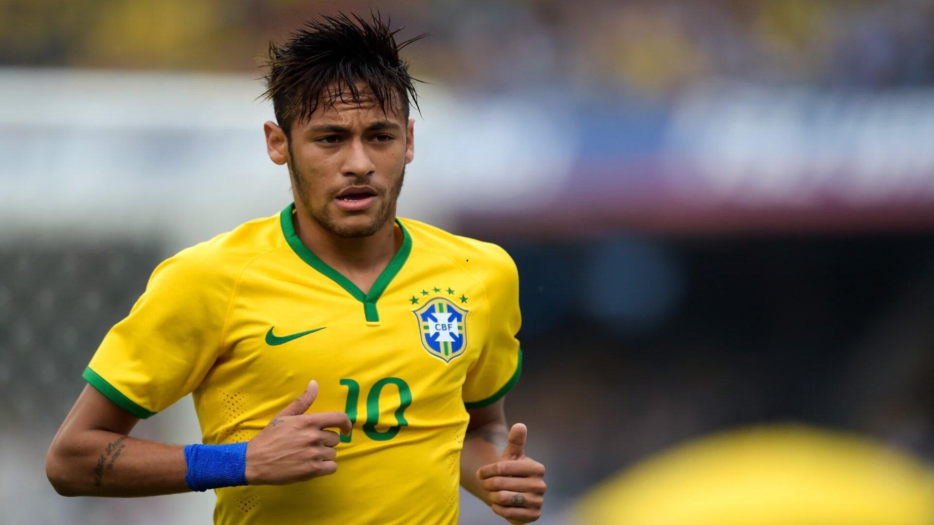 从瓦伦西亚到巴萨再到马竞，比利亚的传奇足迹，绿茵场上永不褪色的记忆